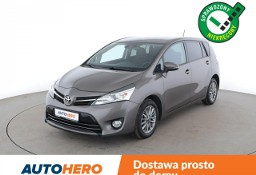 Toyota Verso automat navi kamera hak grzane fotele Bluetooth