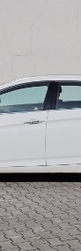 Hyundai i40 , Xenon, Klimatronic, Tempomat, Parktronic,-4