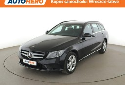 Mercedes-Benz Klasa C W205 led navi kamera automat auto klima 4matic