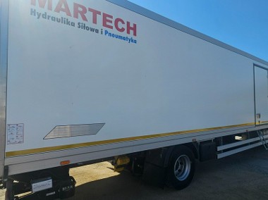Iveco EuroCargoMLC160E28P EuroCargoMLC160E28P-1
