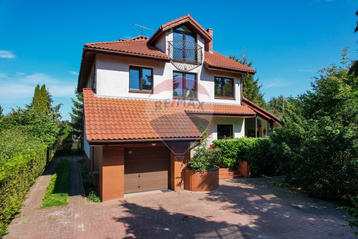 Dom na sprzedaż, 8 pokoi, 450 m², Kołobrzeg