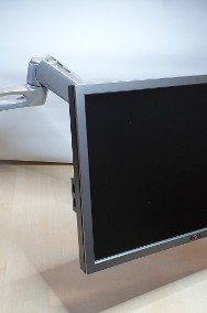 Sprzedam w stanie BDB Uchwyt biurkowy ramię na monitor firmy Ergotron-2