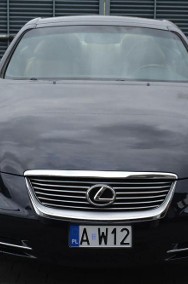 4.3 benzyna 285KM 2006r niski przebieg! Solidny i wyjątkowy!-2