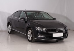 Volkswagen Passat B8 , Salon Polska, Automat, Skóra, Navi, Klimatronic, Tempomat,