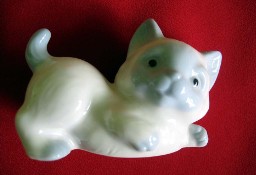 Kot - mały kotek - figurka z porcelany biało niebieskiej - 4 x 6 x 3 cm Rzadkość