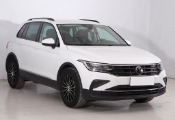 Volkswagen Tiguan , Salon Polska, 1. Właściciel, Serwis ASO, Klimatronic,