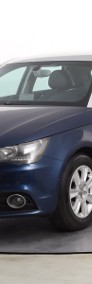 Audi A1 I (8X) , Automat, Klimatronic, Parktronic, Podgrzewane siedzienia-3