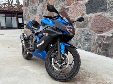 r125 na Kat. B-1
