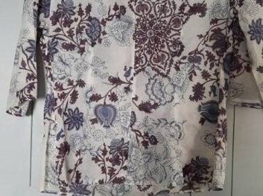 Bluzka Echo Made in Poland rozm 42(L) z żabotem i kwiatem bawełna 100%-1