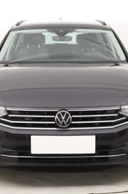 Volkswagen Passat B8 , Salon Polska, 1. Właściciel, VAT 23%, Navi, Klimatronic,-2