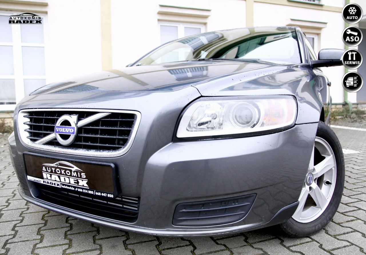 Volvo V50 II 1.6D 109KM/Klimatronic/Bezwyp/ Serwisowany/Zarejestr/Oryg.Km/GWARANC