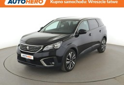 Peugeot 5008 II automat 7-osob. virtual cocpit navi klima-auto kamera tempomat