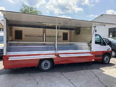 Renault Master Autosklep wędlin Ryb Sklep Gastronomiczny Food Truck Foodtruck Borco-1