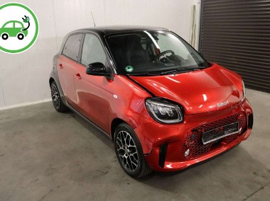 Smart ForFour-1