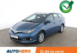 Toyota Auris II hybryda/ kamera /automat/ Bluetooth/ grzane fotele/ tempomat