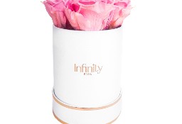 Jasnoróżowe wieczne róże średni biały flower box Infinity Rose
