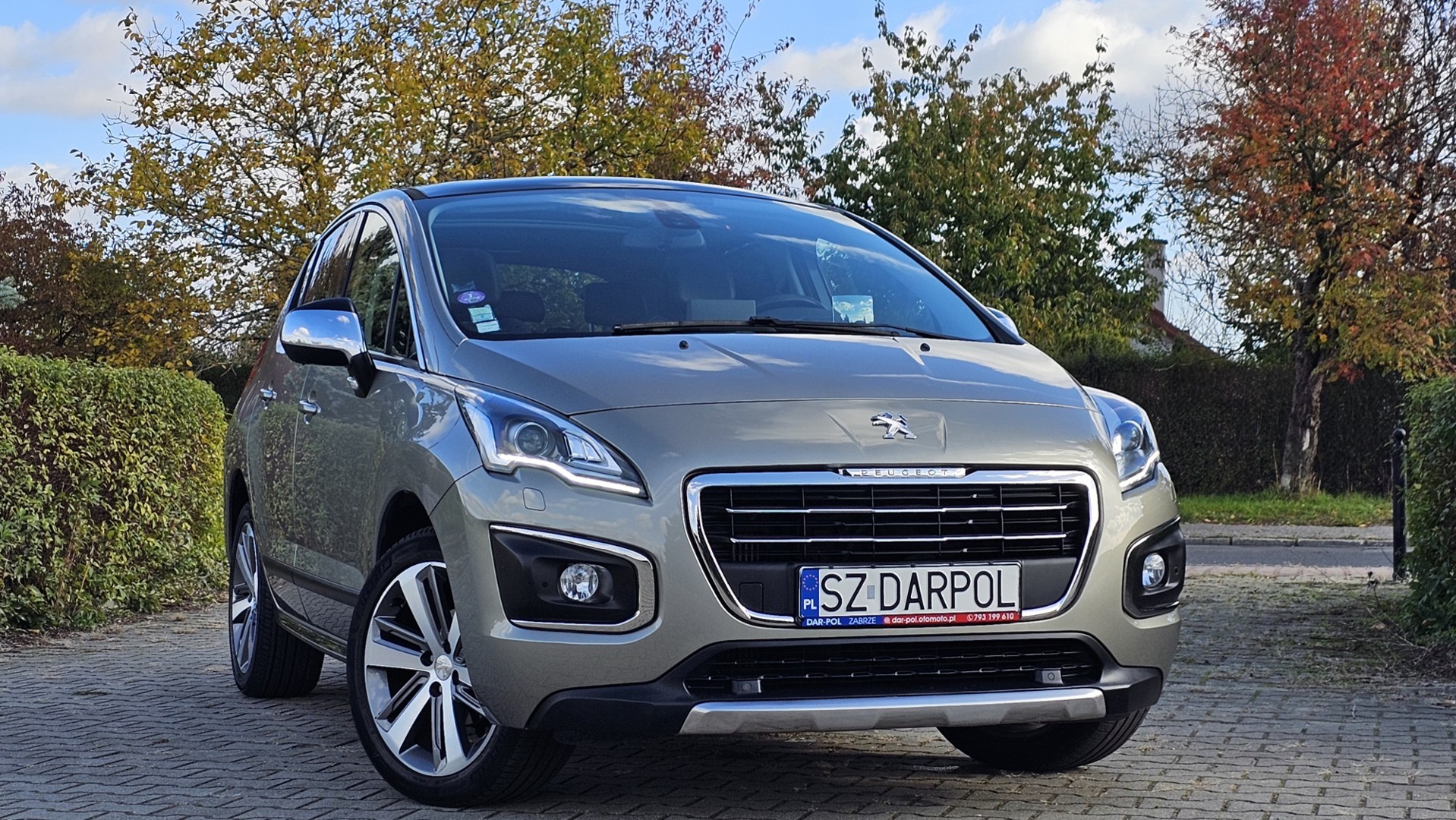 Peugeot 3008 I 1.2 130 kM Xenon/Panorama/GrzaneSkóry/Kamera/Navi/Hak/