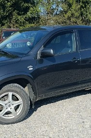 Toyota RAV 4 III 4X4-2
