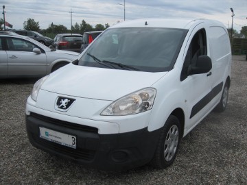 peugeot partner 1,6hdi fajny na małą działalność.