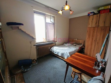 Dwupokojowe mieszkanie do remontu w centrum Kielc-1