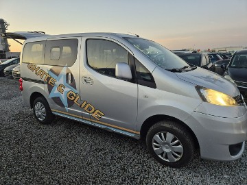 Nissan NV200 7 -osób*