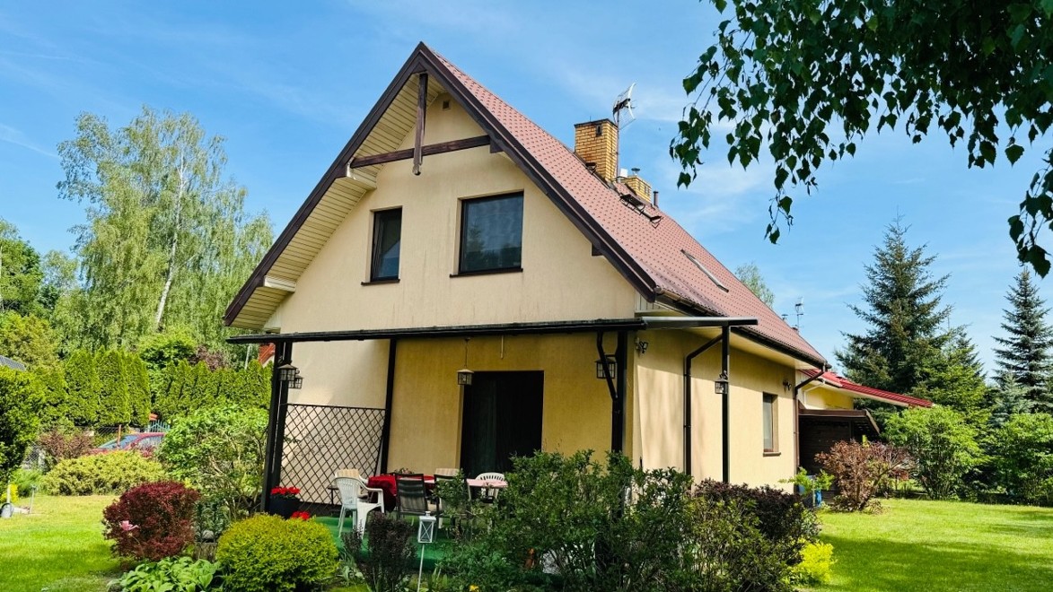 Dom w Mikołajewie z pięknym ogrodem 1669m2