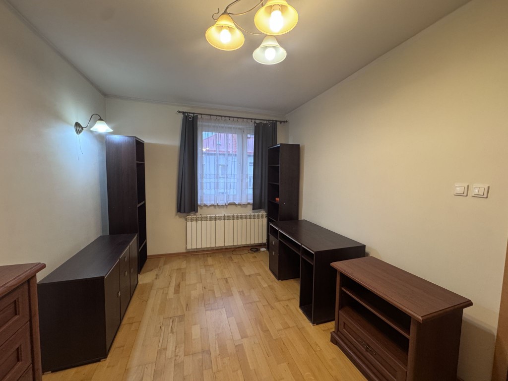 2 pokoje * duży balkon * rewelacyjna okolica * negocjuj :) - Więcej