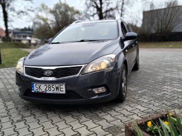 - LPG – tania jazda, ok. 26 zł/100 km