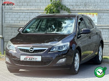 Opel Astra J 1,6T 180KM Navi/Bixenon Skrętny/PDC/Tempomat/Pod.Fotele/Alu/Serwis-1