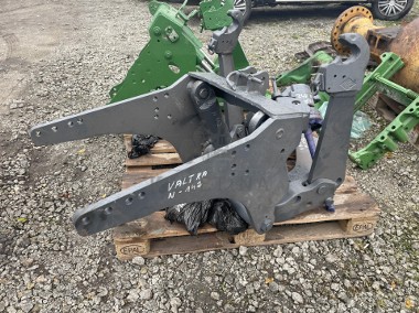 Valtra N142 - przedni TUZ-1