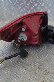 KIA RIO IV LAMPA TYLNA PRAWA EUROPA ORYGINAŁ 2017--2