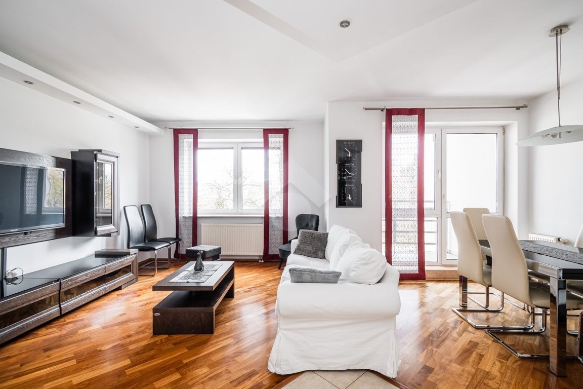 Przestronne mieszkanie 96 m² - 3 pokoje - 2 poziomy - Os. Podwawelskie - Kraków - Widok 4