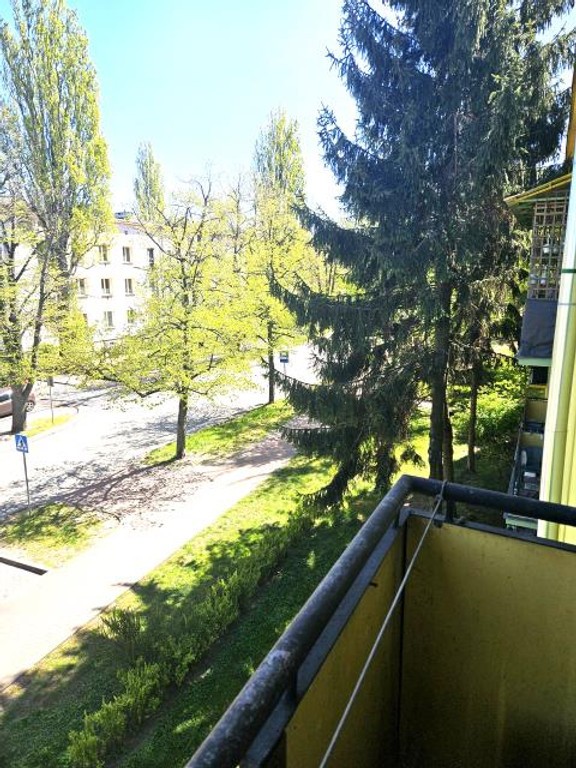 WYSOKIE JASNE DWA POKOJE Z BALKONEM I GARAŻEM - Widok 5