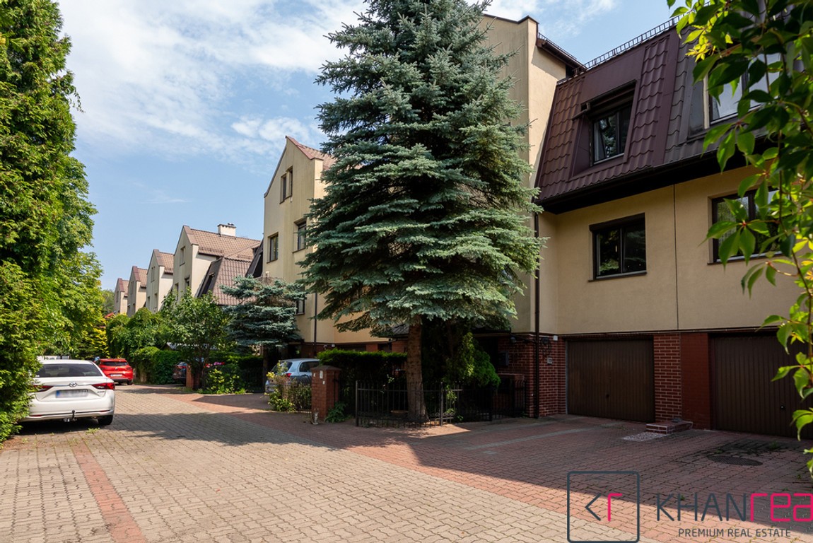 Dom na sprzedaż, 6 pokoi, 219 m², Warszawa