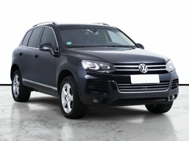 Volkswagen Touareg II , 240 KM, Automat, Skóra, Navi, Xenon, Bi-Xenon, Klimatronic,-1