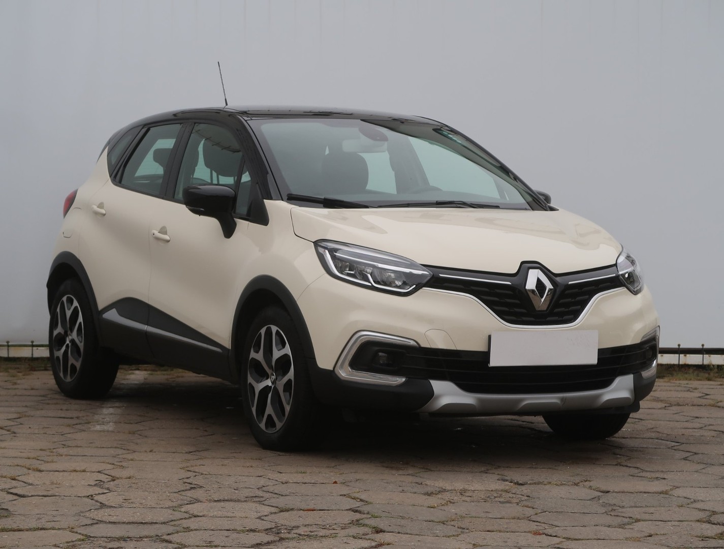 Renault Captur , Salon Polska, Navi, Klimatronic, Tempomat, Parktronic