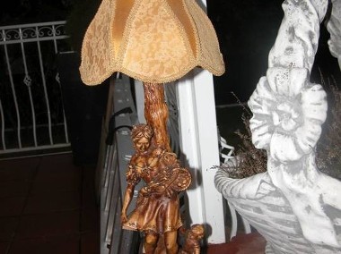 stara lampa -lampka figuralna z abażurem-2