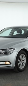 Volkswagen Passat B8 , Salon Polska, Serwis ASO, VAT 23%, Klimatronic, Tempomat,-3