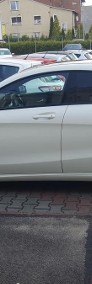 Mercedes-Benz Klasa CLA-4