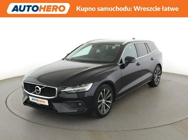 Volvo V60 II Momentum Pro automat 150KM półskóra navi grzane fotele HarmanKardon-1