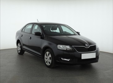 Skoda Rapid , Salon Polska, Klima, Tempomat