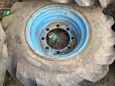 Liebherr L507 L507 Koło Felga Opona 12.5/80-18 BKT-1