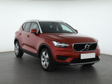 Volvo XC40 , Skóra, Navi, Klimatronic, Tempomat, Parktronic-1