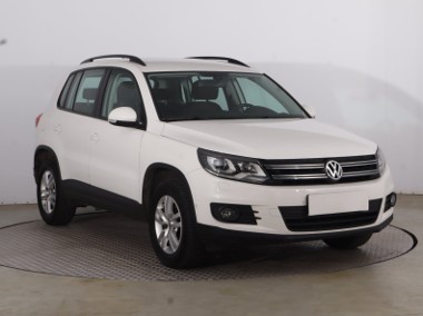 Volkswagen Tiguan , Salon Polska, 1. Właściciel, Navi, Xenon, Bi-Xenon,-1