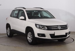 Volkswagen Tiguan , Salon Polska, 1. Właściciel, Navi, Xenon, Bi-Xenon,