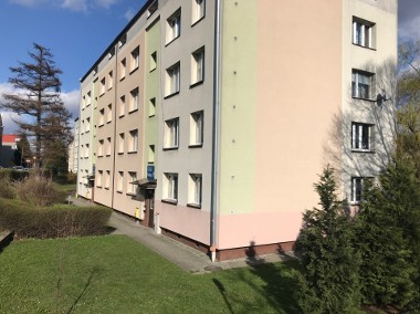 Chorzów Wolskiego, 2 -pokojowe z balkonem i widokiem na zieleń, do remontu-1