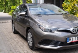 Toyota Auris II 2017 rok, silnik 1,6 kombi benzyna 131000km