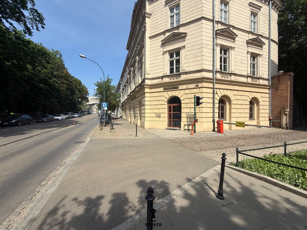 Gotowy lokal Poczta Główna, własny parking - Widok 6