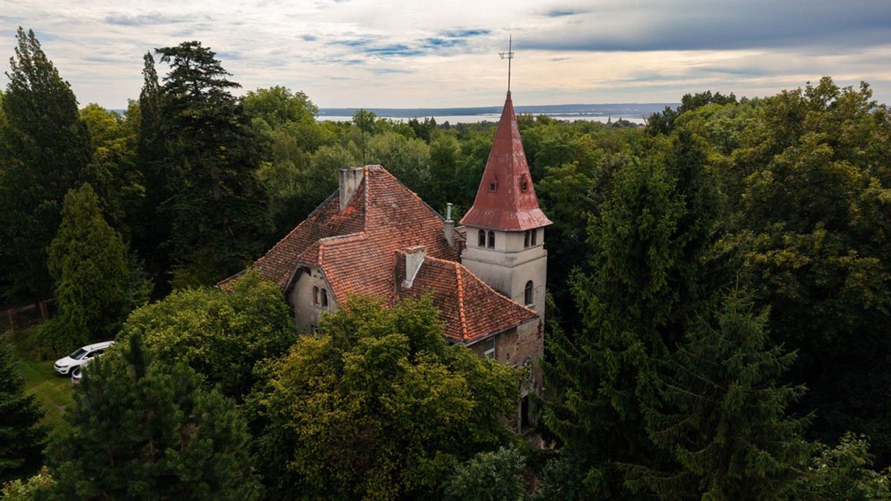 dom na sprzedaż