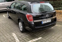 Opel Astra H pierwsza rejestracja 2011r. oszczędny- mało pali
